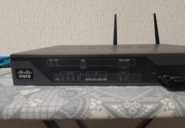 Маршрутизатор Cisco 881G-W