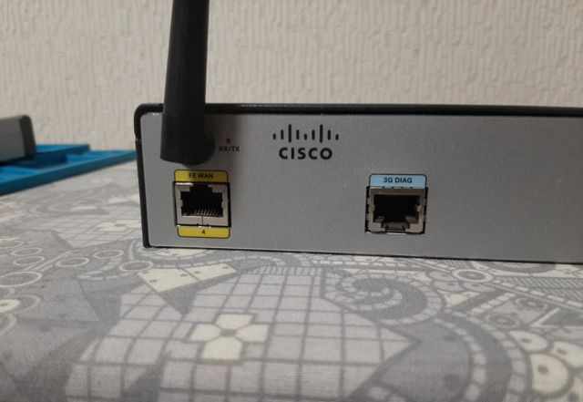 Маршрутизатор Cisco 881G-W