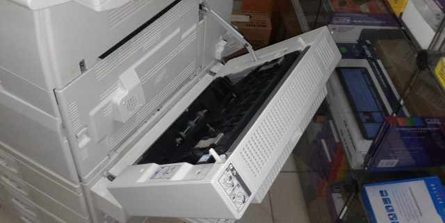 Gestetner DSM745 + финишер SR 790