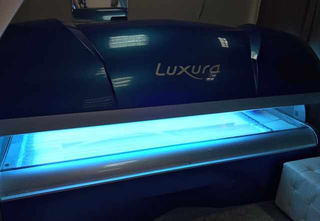  горизонтальный солярий luxura