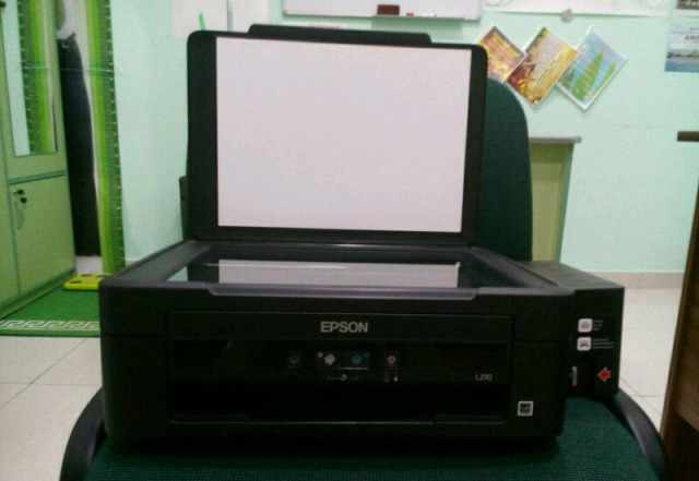 Принтер-сканер Epson L210 series