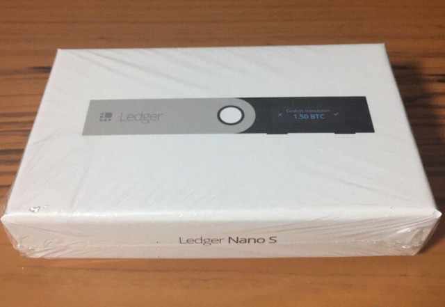 Холодный кошелек Ledger