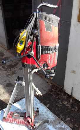 Hilti DD200