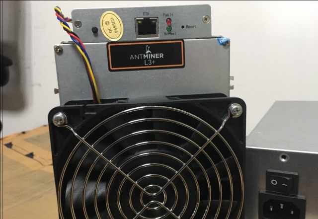 Antminer L3+ 504 немного б/у, майнили 7 дней