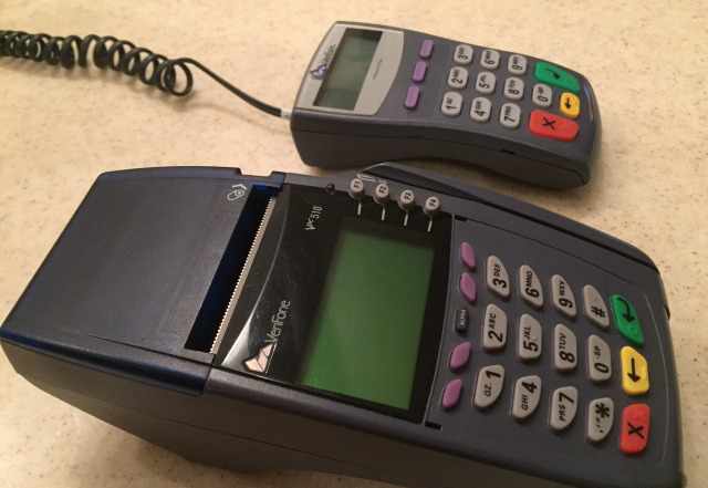 Платежный POS-терминал VeriFone omni 5150