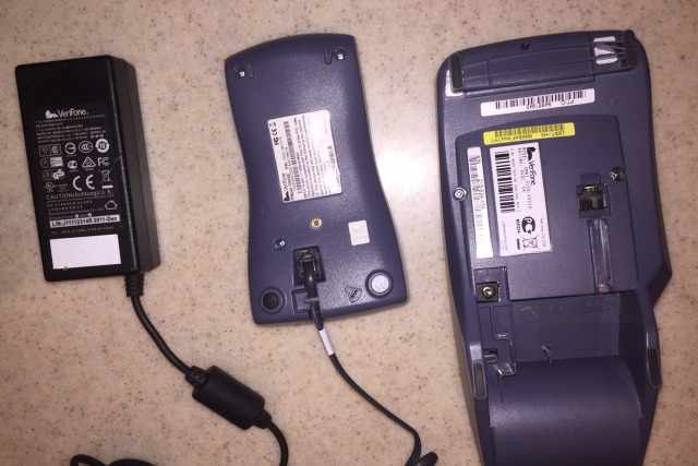 Платежный POS-терминал VeriFone omni 5150