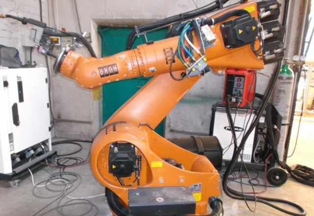  сварочный робот kuka KR-150