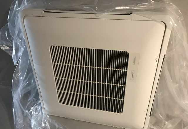  Daikin fxuq100aveb