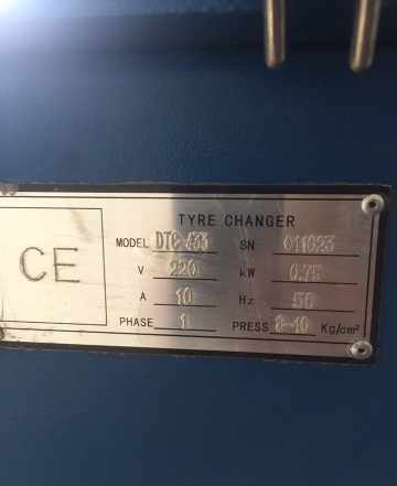 Шиномонтажный станок Master DTC-433 б/у