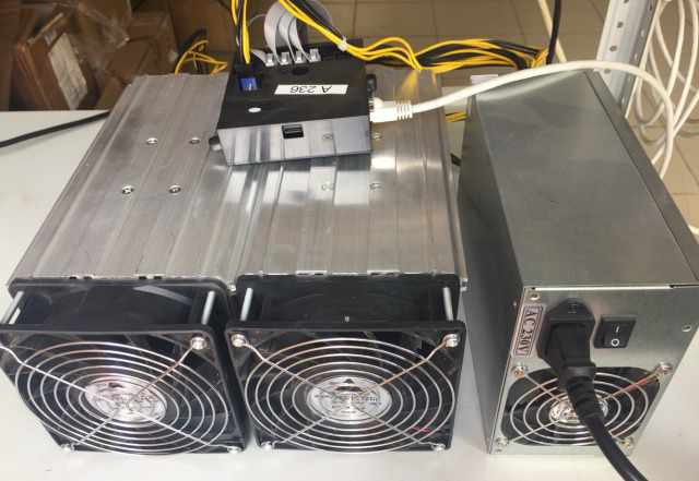 A4 Dominator 280MH/s miner