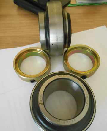  подшипник SKF YEL 210-2F italy М Q4A