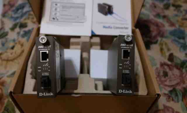 Медиаконвертер D-link DMC-920 комплект