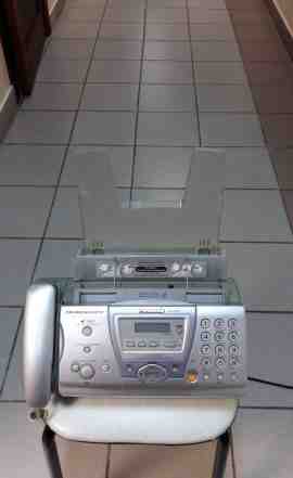 Факс Panasonic KX-FC243