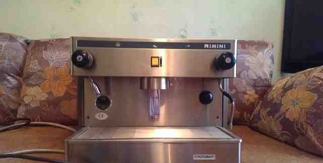 Кофемашина quality espresso futurmat rimini S1