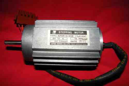 Шаговый двигатель stepping motor KP5R15-008 япония