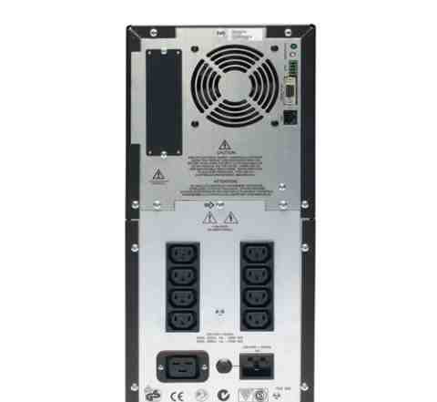 APC Smart-UPS 2200VA