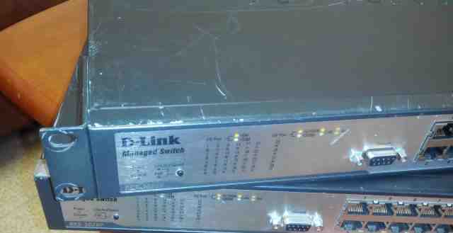 Коммутатор D-Link DES-3028P