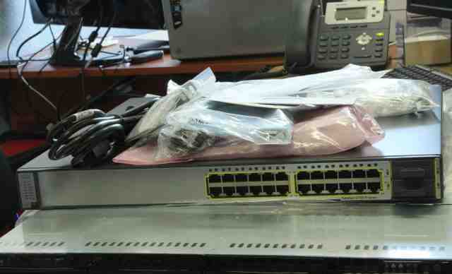 Коммутатор Cisco Catalyst 3750 WS-C3750E-24TD-E