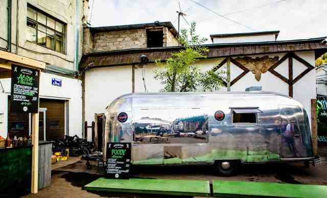 Фудтрак (Foodtruck) Airstream. Кафе на колесах