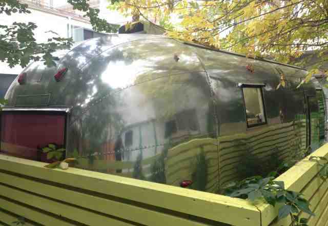 Фудтрак (Foodtruck) Airstream. Кафе на колесах