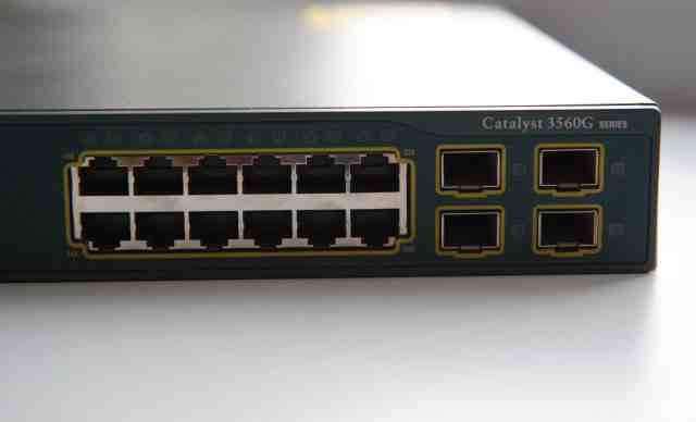 Cisco Catalyst ws-c3560g-24ts-s