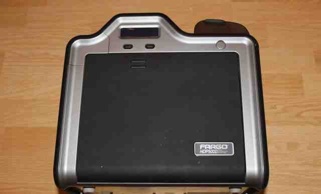 Fargo HDP5000 (HID global)