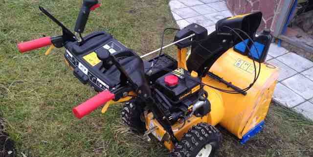 Снегоуборщик профессиональный Cub Cadet PRO 524