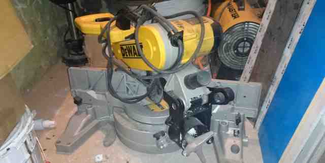 Пила торцовочная dewalt DW716