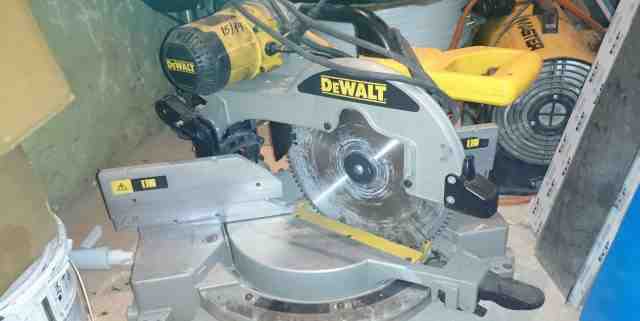 Пила торцовочная dewalt DW716