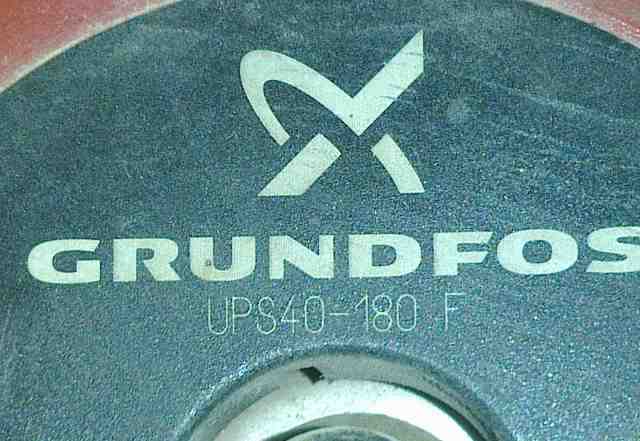 Циркуляционный насос Grundfos UPS 40-180 F /380V