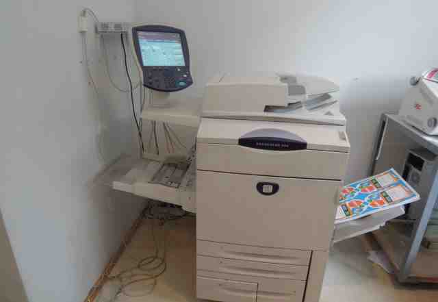 Xerox DC250 Две Цифровые печатные машины