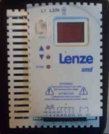 Преобразователи частоты Lenze SMD вход 1х220B, вы