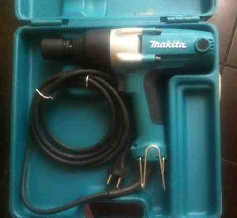 Гайковерт ударный makita tw-0200