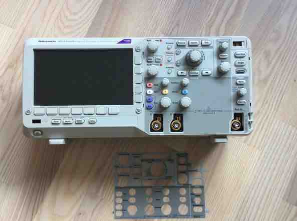 Осциллограф Tektronix DPO2002B