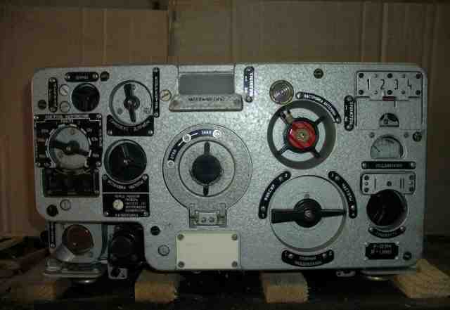  радиостанцию Р-123М