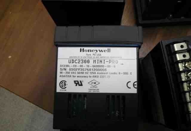 Honeywell udc 2300 Температурный контроллер б/у